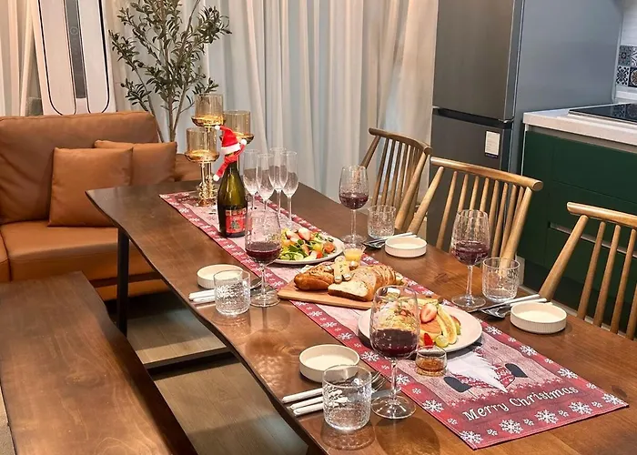 Luna Mar Villa
