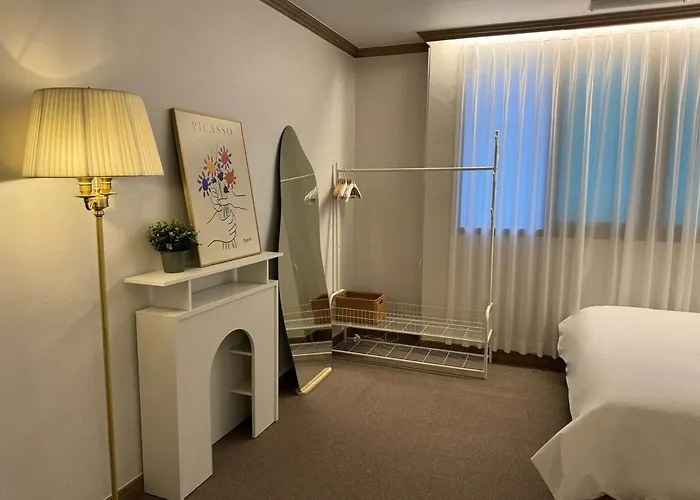 Luna Mar Villa *