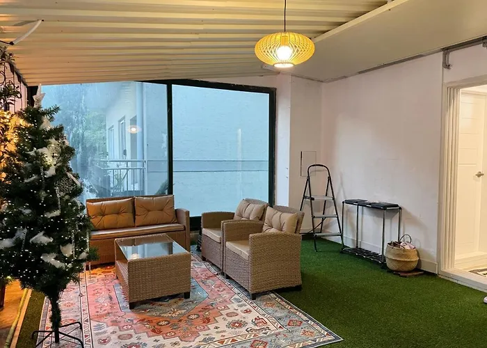 Luna Mar Villa
